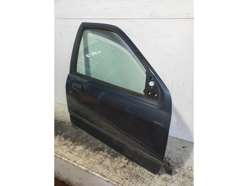 Recambio de puerta delantera derecha para ford sierra berlina clx referencia OEM IAM   5P