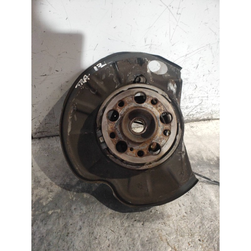 Recambio de mangueta trasera izquierda para mercedes clase cl (w216) coupe 500 4-matic (216.386) referencia OEM IAM   