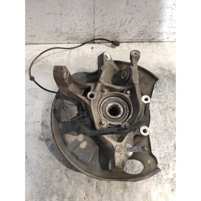 Recambio de mangueta trasera izquierda para mercedes clase cl (w216) coupe 500 4-matic (216.386) referencia OEM IAM   