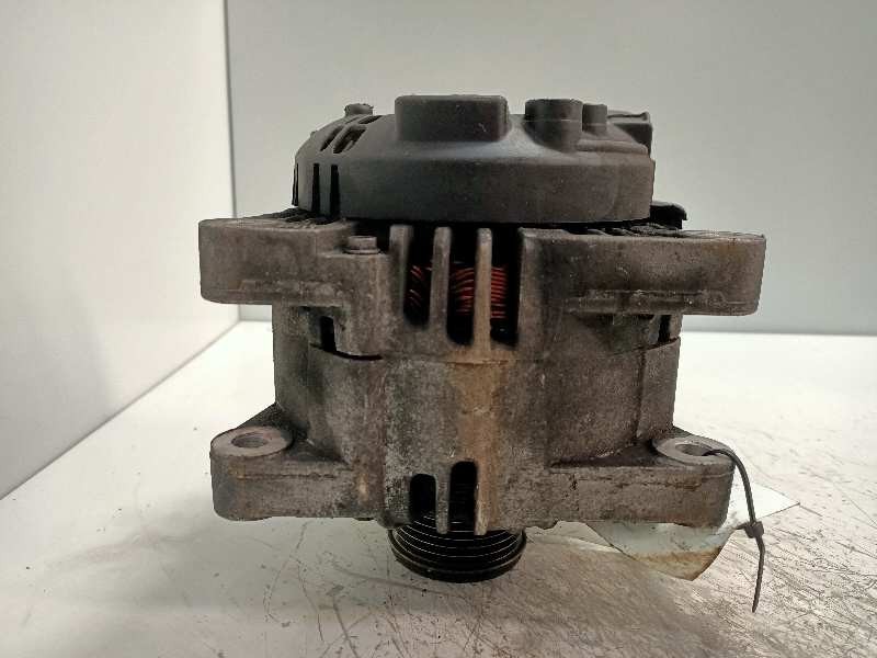 Recambio de alternador para citroen xsara picasso 2.0 hdi vivace plus referencia OEM IAM 2542693A 9646321780 VALEO CL15