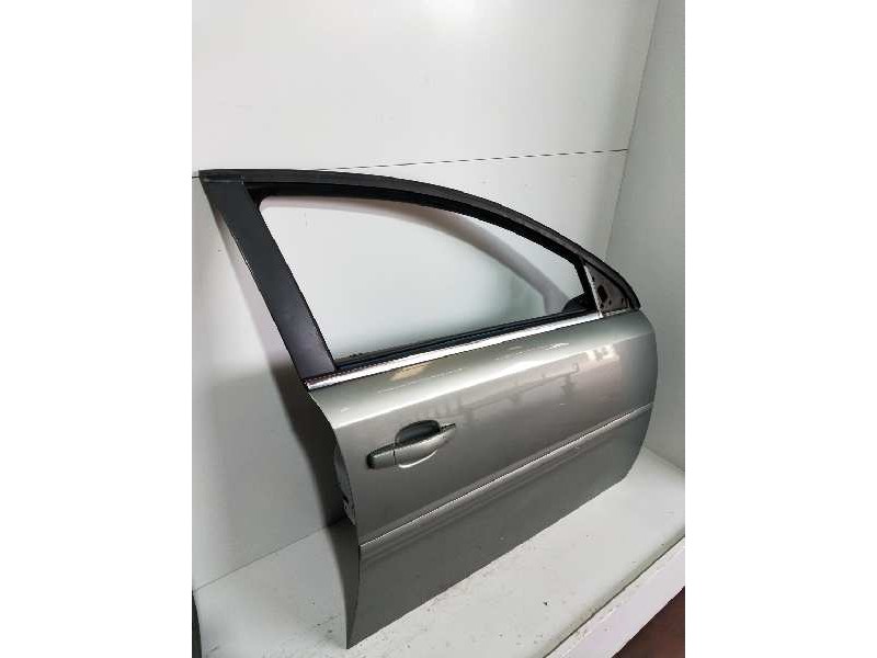 Recambio de puerta delantera derecha para opel signum básico referencia OEM IAM  5 PUERTAS 