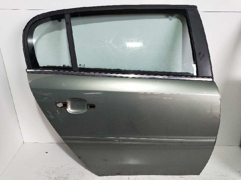 Recambio de puerta trasera derecha para opel signum básico referencia OEM IAM  5 PUERTAS 