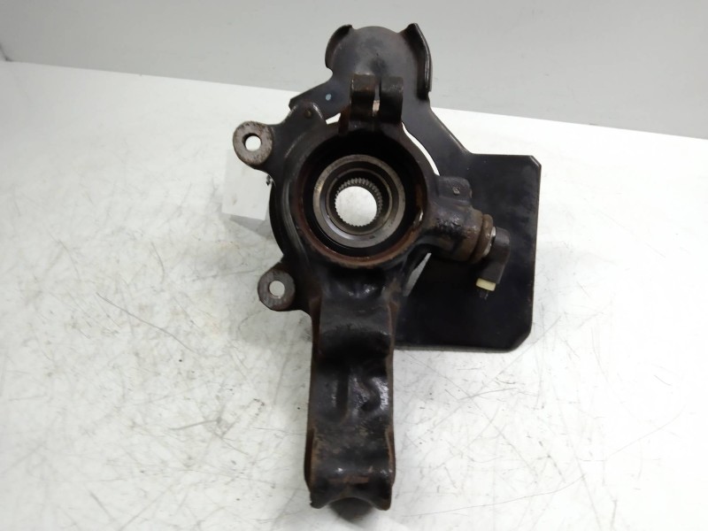 Recambio de mangueta delantera derecha para audi 80 2.8 (174 cv) referencia OEM IAM   