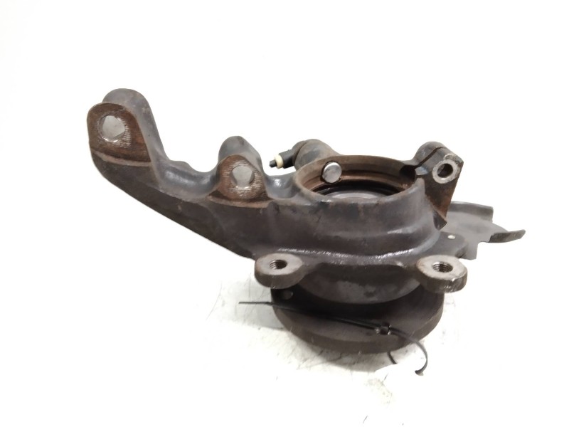 Recambio de mangueta delantera izquierda para audi 80 2.8 (174 cv) referencia OEM IAM   