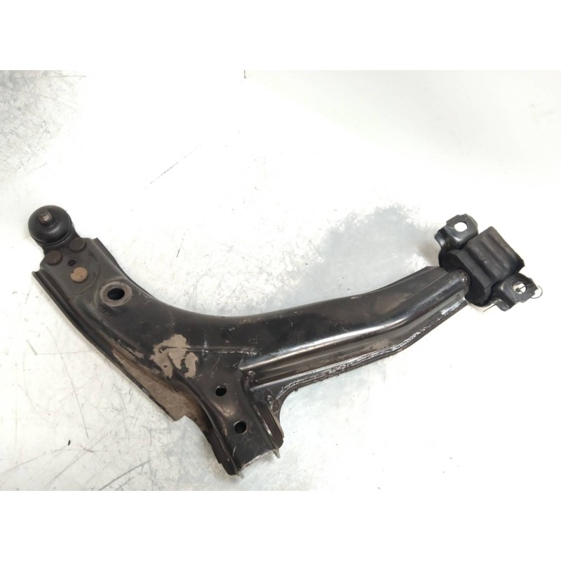 Recambio de brazo suspension inferior delantero derecho para daewoo nexia 1.5 16v cat referencia OEM IAM   