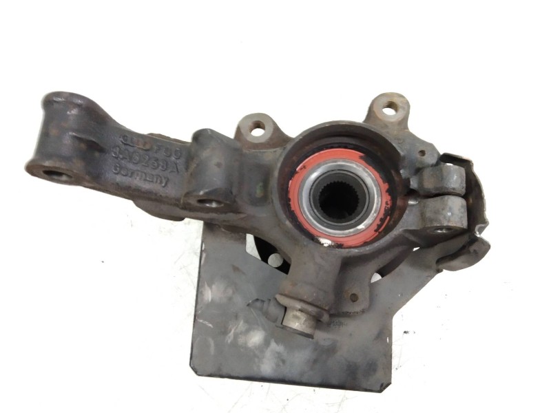 Recambio de mangueta delantera derecha para audi 80 2.0 i referencia OEM IAM   