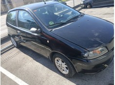 fiat punto berlina (188) del año 2001