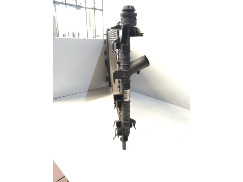 Recambio de radiador agua para ford focus lim. (cb4) titanium referencia OEM IAM 3M5H8005RK  