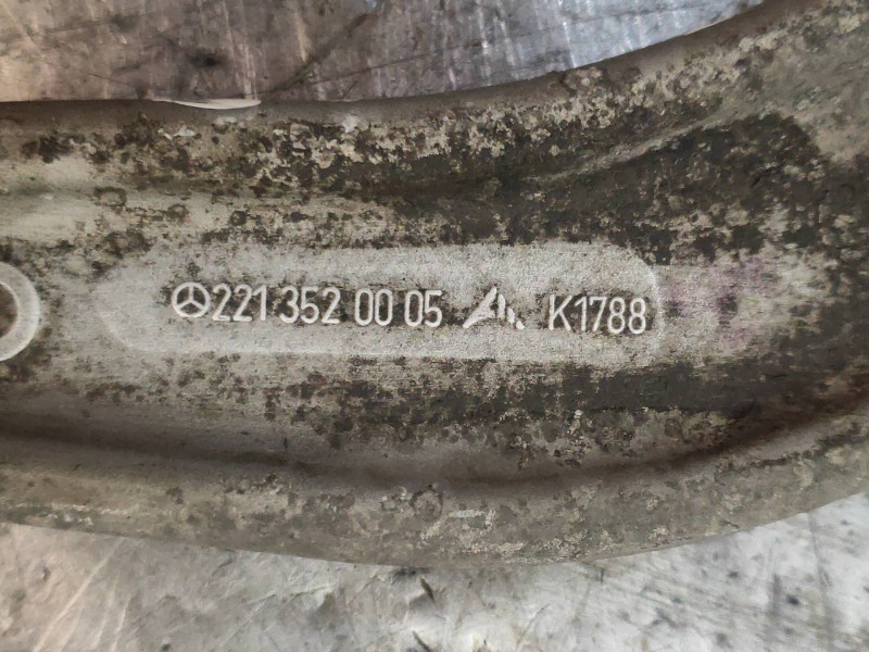 Recambio de brazo suspension superior trasero izquierdo para mercedes clase cl (w216) coupe 500 4-matic (216.386) referencia OEM