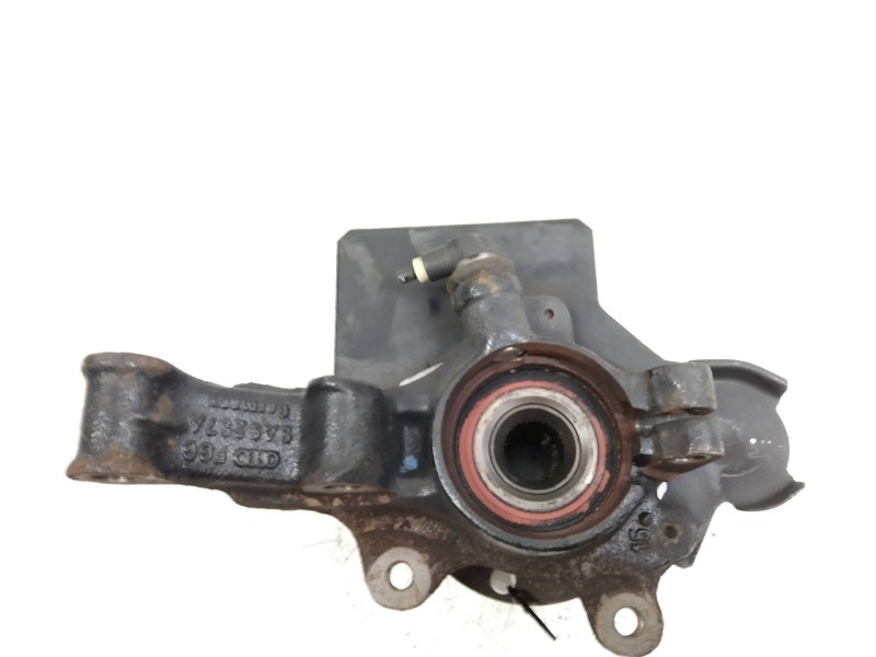 Recambio de mangueta delantera izquierda para audi 80 avant 1.9 tdi referencia OEM IAM   