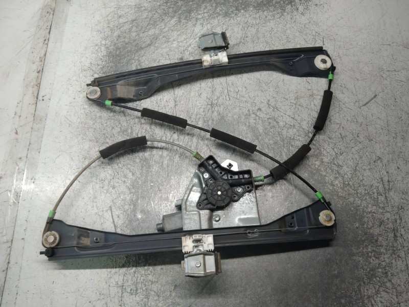 Recambio de elevalunas delantero derecho para ssangyong actyon 2.0 td cat referencia OEM IAM   5P