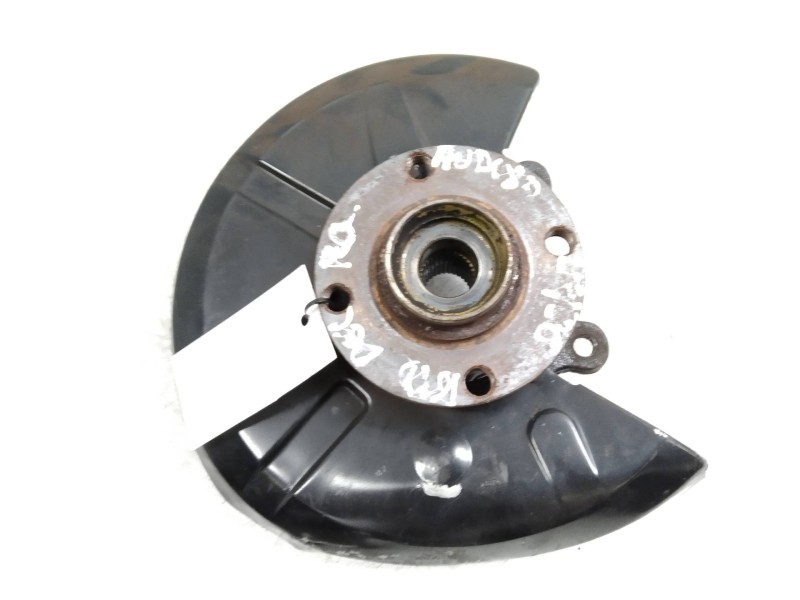 Recambio de mangueta delantera izquierda para audi 80/90 (893) 80 kamei referencia OEM IAM   