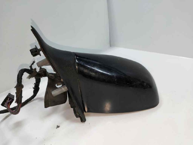 Recambio de retrovisor izquierdo para ford escort berl./turnier 1.8 turbodiesel cat referencia OEM IAM   ELECTRICO