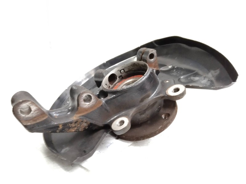 Recambio de mangueta delantera izquierda para audi 80/90 (893) 80 kamei referencia OEM IAM   