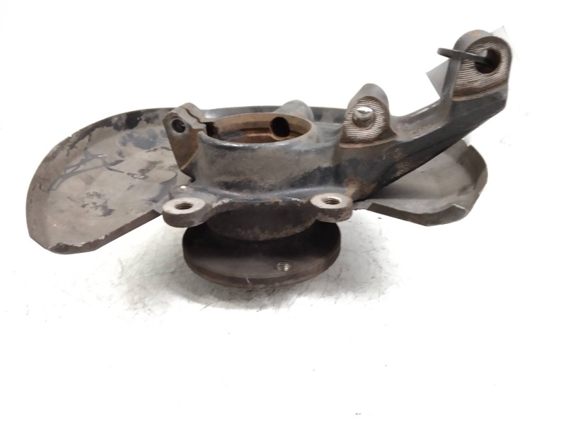 Recambio de mangueta delantera derecha para audi 80 2.3 referencia OEM IAM   