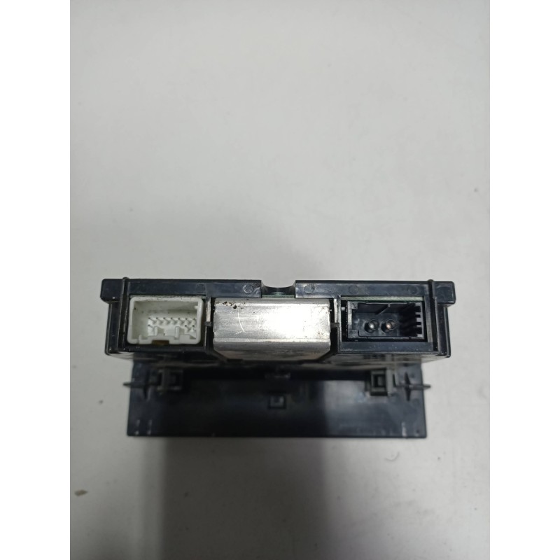 Recambio de pantalla multifuncion para volvo s40 berlina 2.0 d kinetic referencia OEM IAM 30797719 69199100 