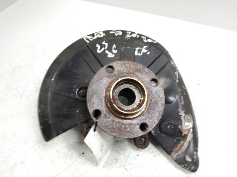 Recambio de mangueta delantera derecha para audi 80/90 (893) referencia OEM IAM   