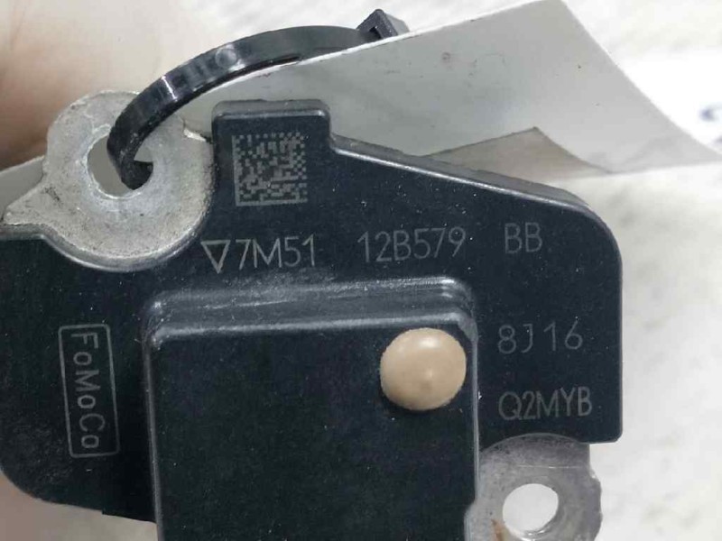 Recambio de caudalimetro para ford focus turnier (cb4) trend referencia OEM IAM 7M5112B579BB 8J16Q2MYB 