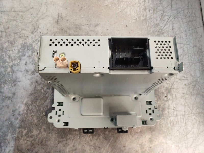 Recambio de sistema audio / radio cd para volkswagen polo (6c1) 1.4 tdi referencia OEM IAM 6C0035869D L40VW2 