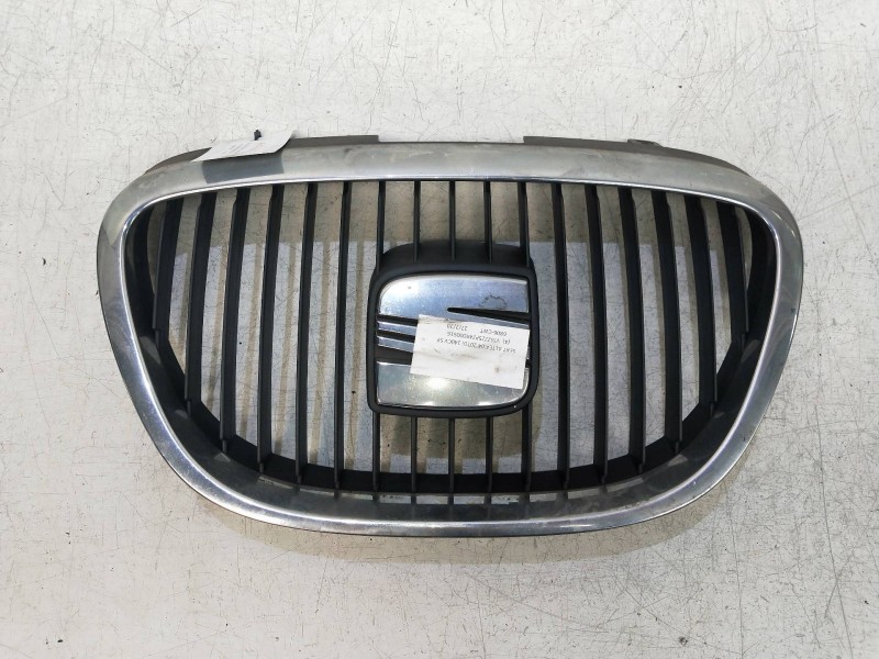 Recambio de rejilla delantera para seat altea (5p1) reference referencia OEM IAM   