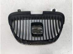 Recambio de rejilla delantera para seat altea (5p1) reference referencia OEM IAM    2