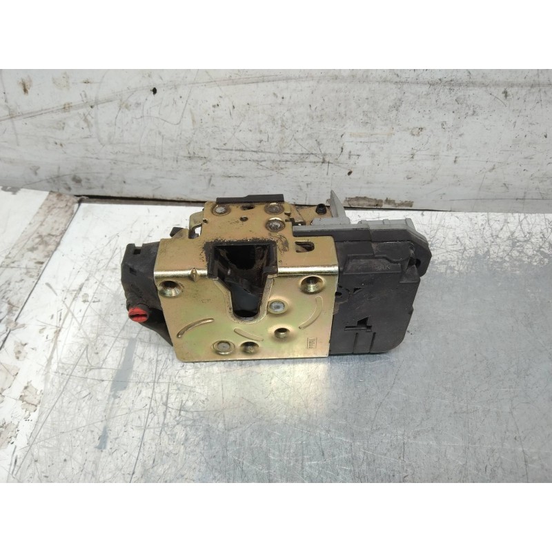 Recambio de motor cierre centralizado trasero derecho para peugeot 306 berlina 3/4/5 puertas (s2) style referencia OEM IAM   5P