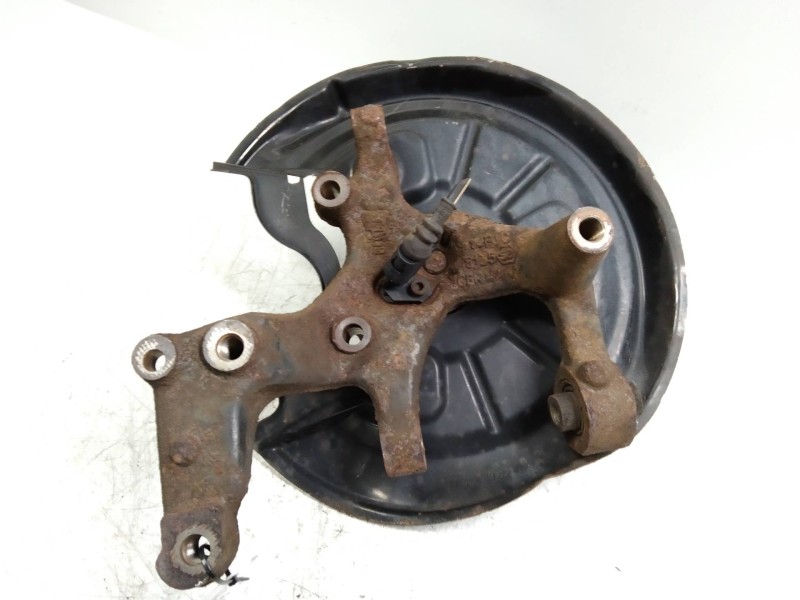 Recambio de mangueta trasera derecha para audi a3 (8p) 1.6 tdi referencia OEM IAM   