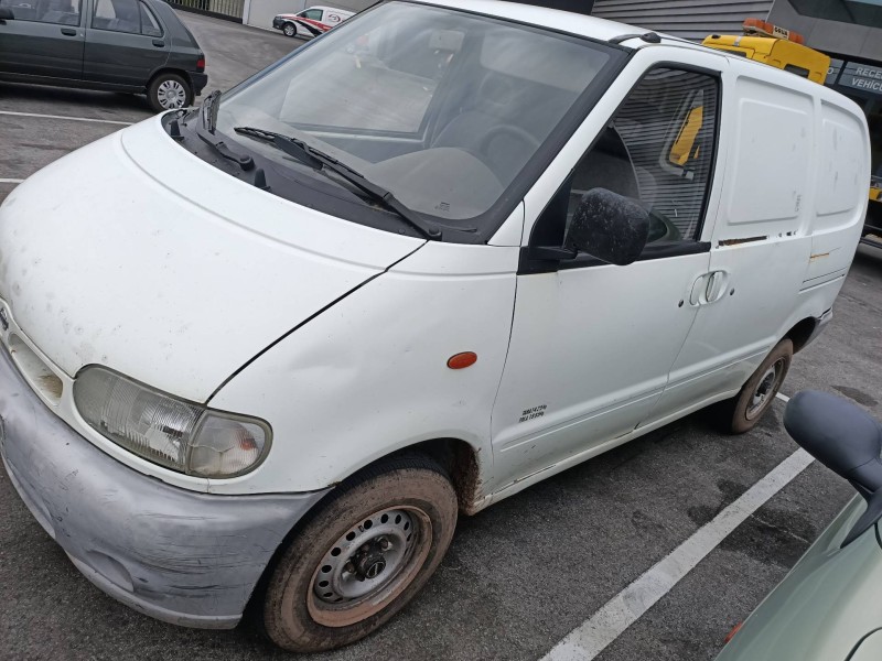 nissan vanette cargo del año 2000