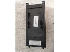 Recambio de caja reles / fusibles para land rover evoque 2.2 td4 cat referencia OEM IAM 528251F02 BJ3214F041AD  2