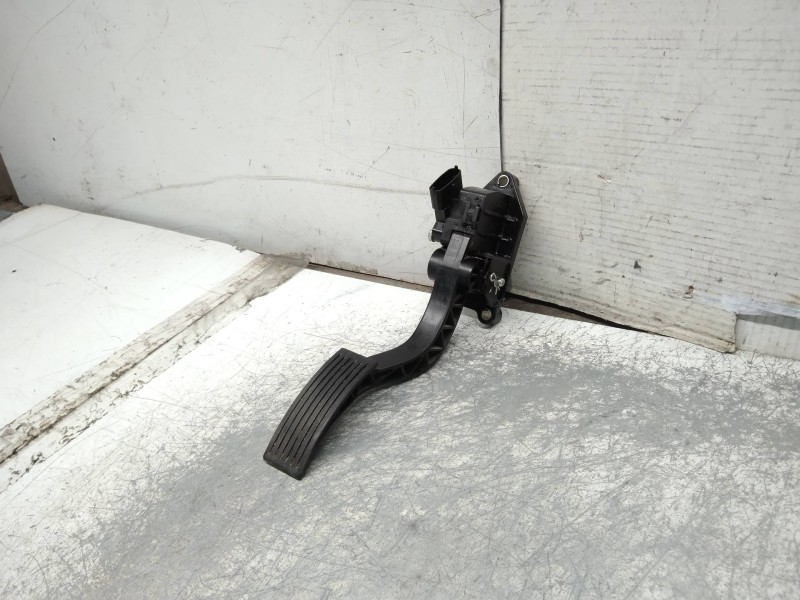 Recambio de potenciometro pedal para hyundai getz (tb) 1.5 crdi referencia OEM IAM 327271C801  
