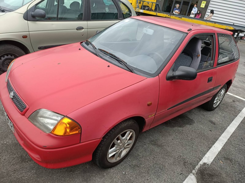 suzuki swift sf berlina (ma) del año 2002