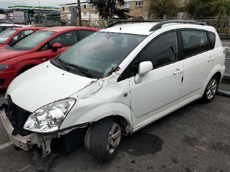 toyota corolla verso (r1) del año 2007