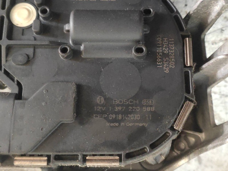 Recambio de motor limpia delantero para mercedes clase cl (w216) coupe 500 4-matic (216.386) referencia OEM IAM 2218204442 33970