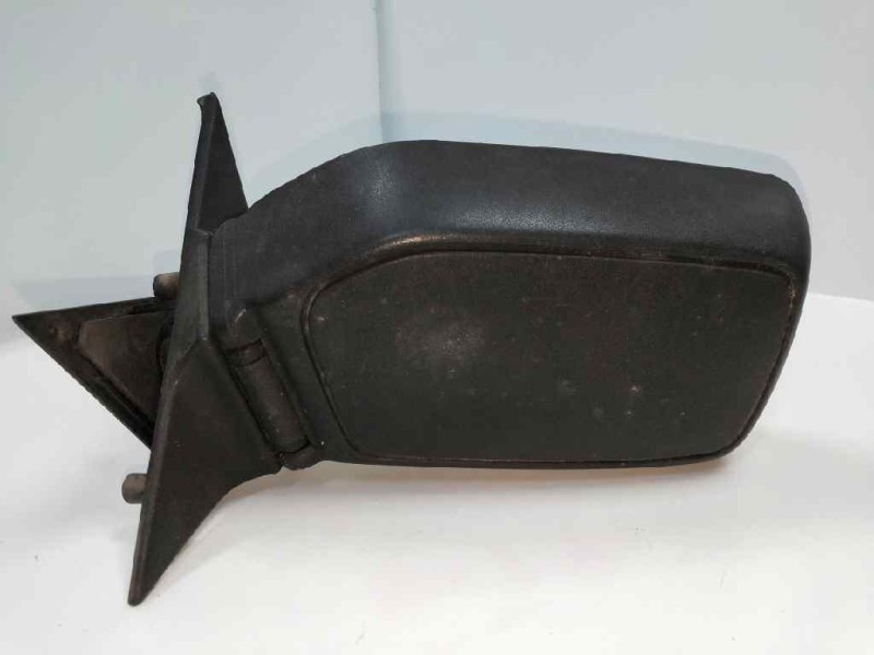 Recambio de retrovisor izquierdo para ford taunus referencia OEM IAM   MANUAL