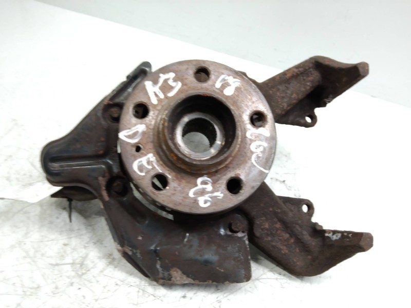 Recambio de mangueta delantera derecha para audi a3 (8l) 1.8 20v referencia OEM IAM    Recambio de mangueta delantera derecha para audi a3 (8l) 1.8 20v referencia OEM IAM