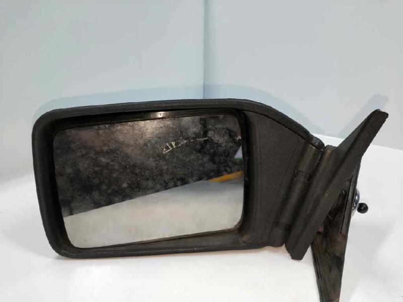 Recambio de retrovisor izquierdo para ford taunus referencia OEM IAM   MANUAL
