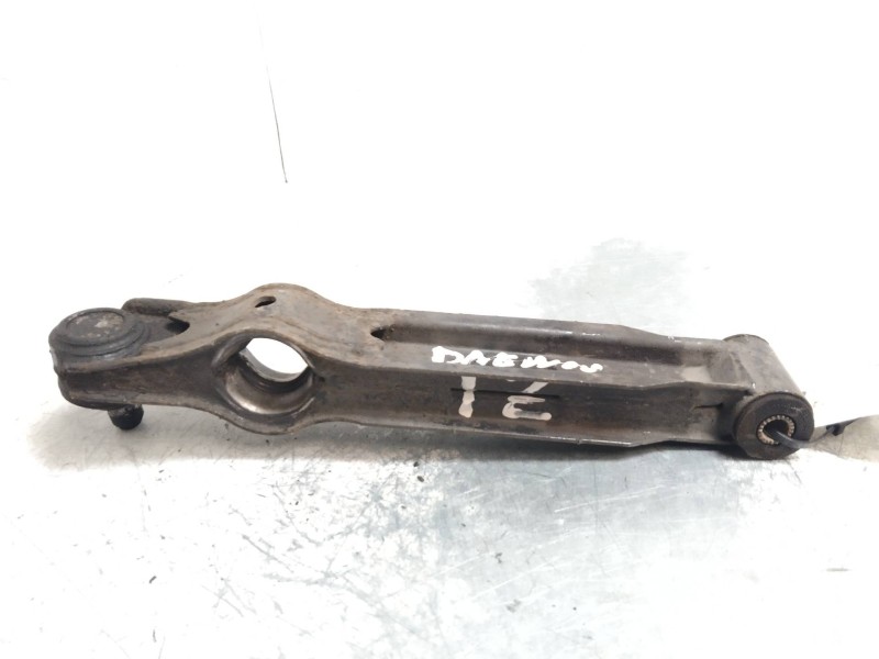 Recambio de brazo suspension inferior delantero izquierdo para daewoo matiz 0.8 cat referencia OEM IAM   