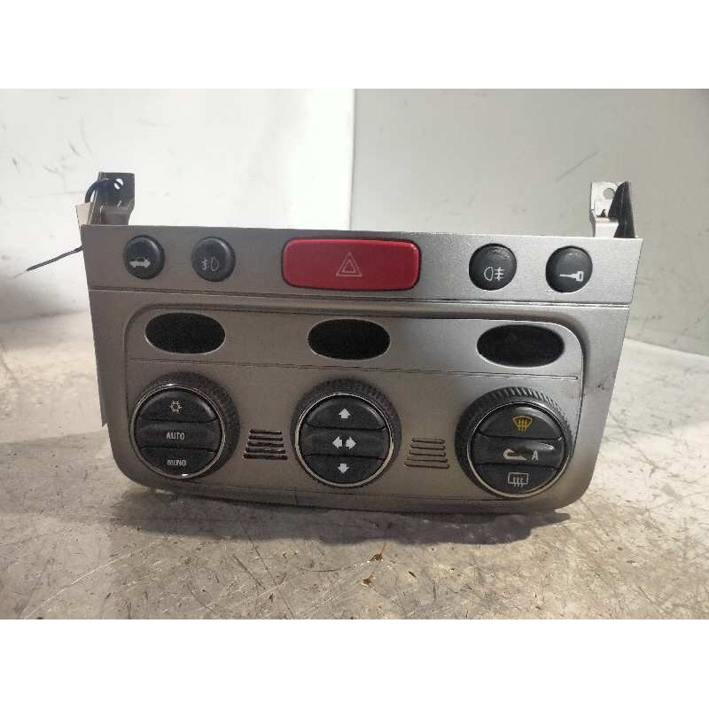 Recambio de mando calefaccion / aire acondicionado para alfa romeo gt (125) 1.9 jtd 16v 150/ distinctive referencia OEM IAM 0156