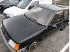 peugeot 205 berlina del año 1987