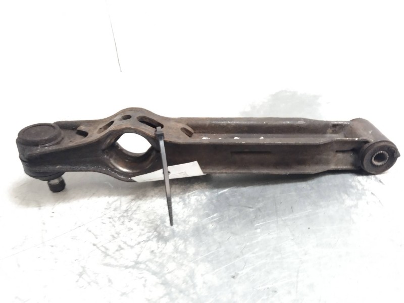 Recambio de brazo suspension inferior delantero izquierdo para chevrolet matiz 1.0 cat referencia OEM IAM   