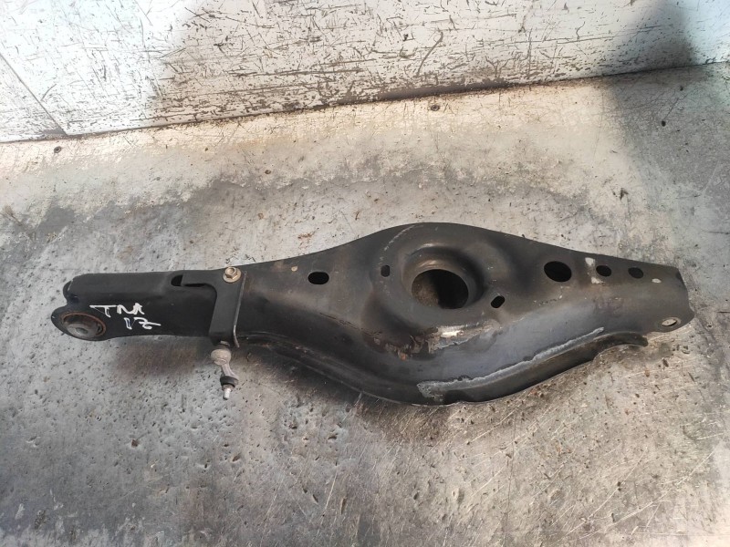 Recambio de brazo suspension inferior trasero izquierdo para mazda 3 lim. () style referencia OEM IAM   