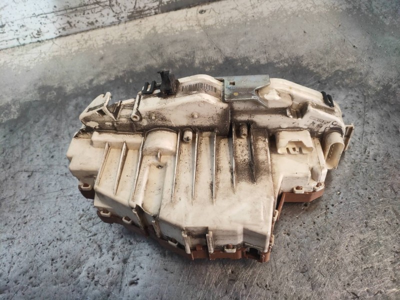 Recambio de motor cierre centralizado delantero derecho para mercedes clase cl (w216) coupe 500 4-matic (216.386) referencia OEM
