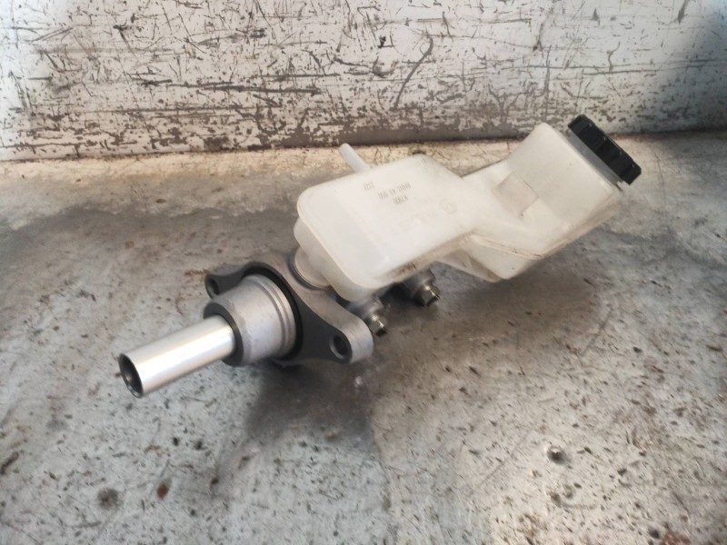 Recambio de bomba freno para mazda 3 lim. () style referencia OEM IAM   