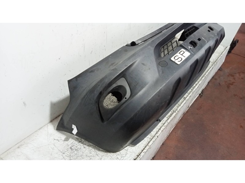 Recambio de paragolpes delantero para mercedes sprinterii caja cerrada (desde 01.06) 210/213/216 cdi (906.611/613) referencia OE