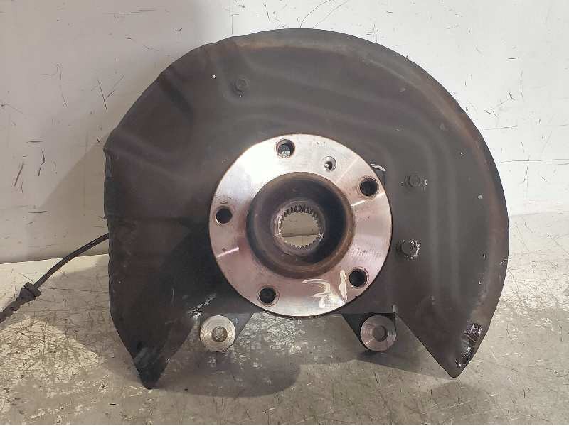 Recambio de mangueta delantera izquierda para bmw x3 (e83) 2.0d referencia OEM IAM   