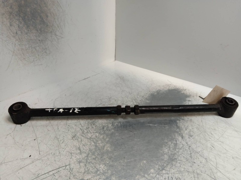 Recambio de tirante trasero izquierdo para daewoo leganza 2.0 cat referencia OEM IAM   