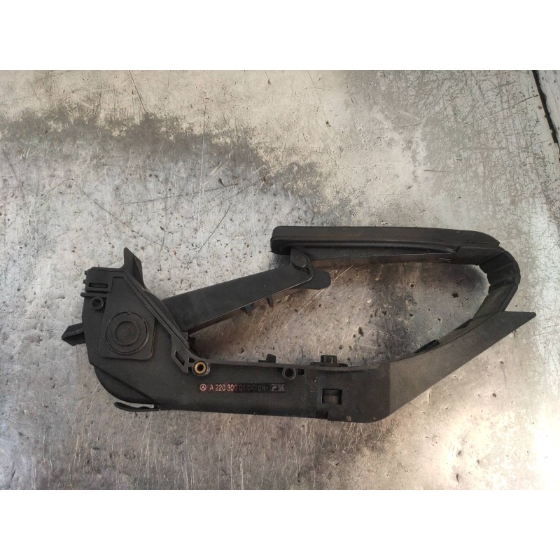 Recambio de potenciometro pedal para mercedes clase cl (w216) coupe 500 4-matic (216.386) referencia OEM IAM A2203000104  