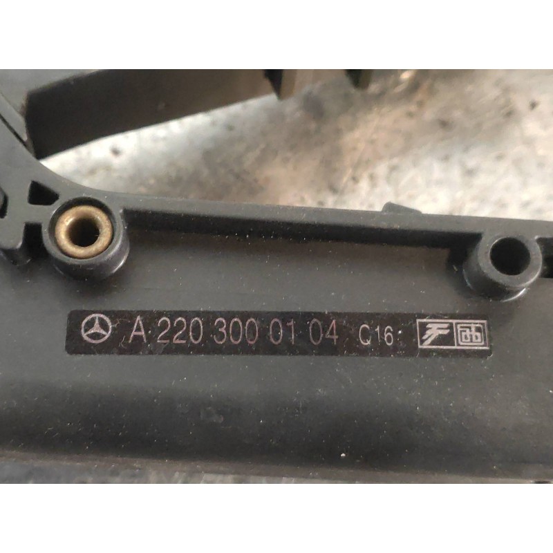 Recambio de potenciometro pedal para mercedes clase cl (w216) coupe 500 4-matic (216.386) referencia OEM IAM A2203000104  
