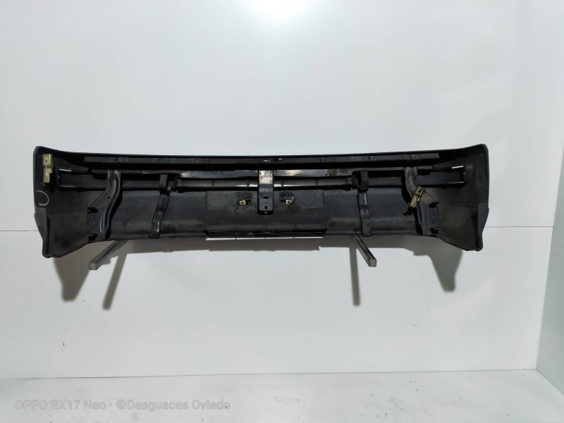 Recambio de paragolpes delantero para mitsubishi l 300 (p00) combi referencia OEM IAM   