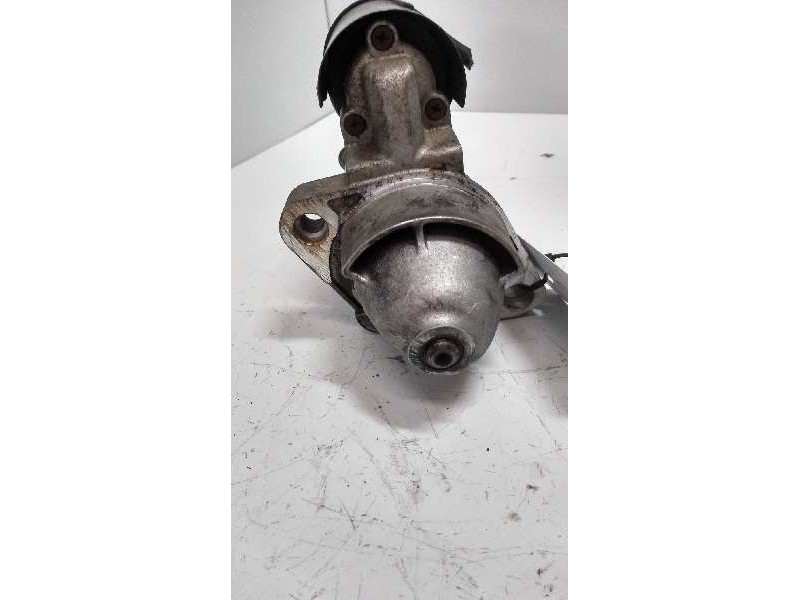 Recambio de motor arranque para audi a4 berlina (b5) 2.4 referencia OEM IAM 0001108174 BOSCH 